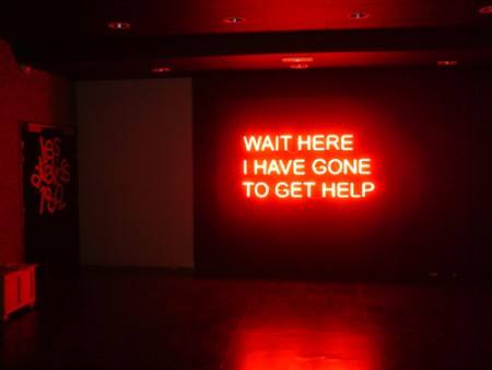 Tim Etchells - neon - Wait Here - Toulouse